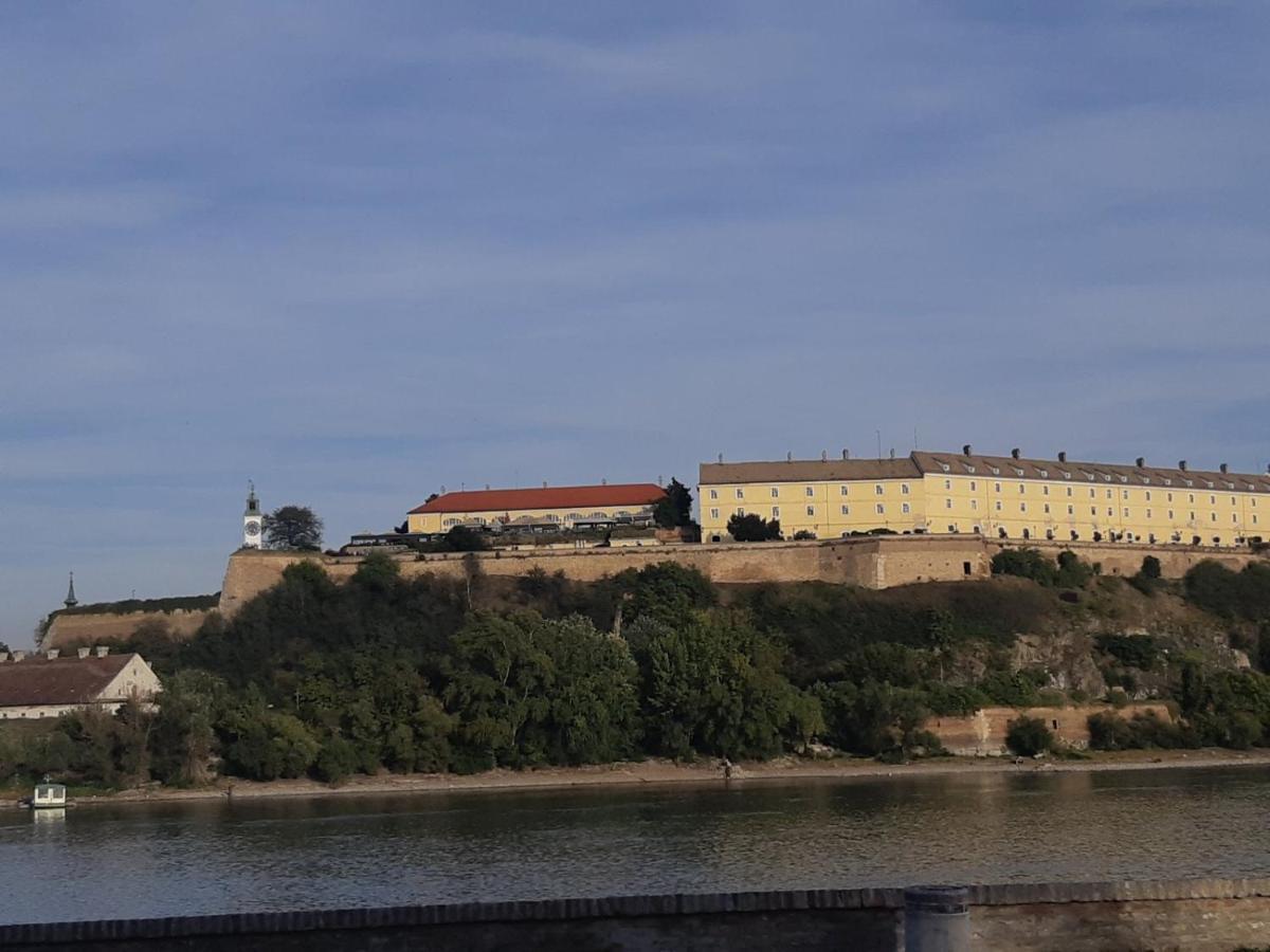 Sweet Home Danube Liman Apartment ノヴィ・サド エクステリア 写真